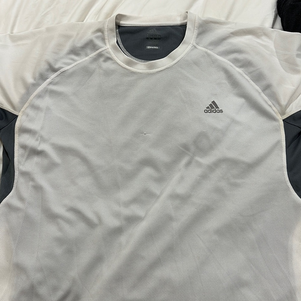 Adidas short sleeve t shirt 2xl